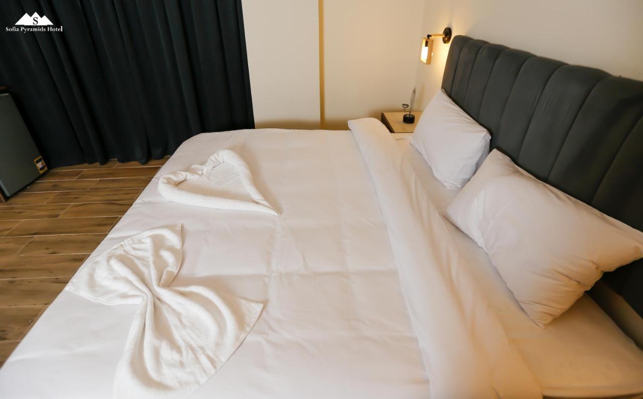 Sofia Pyramids Hotel Kafret el-Gabal Extérieur photo