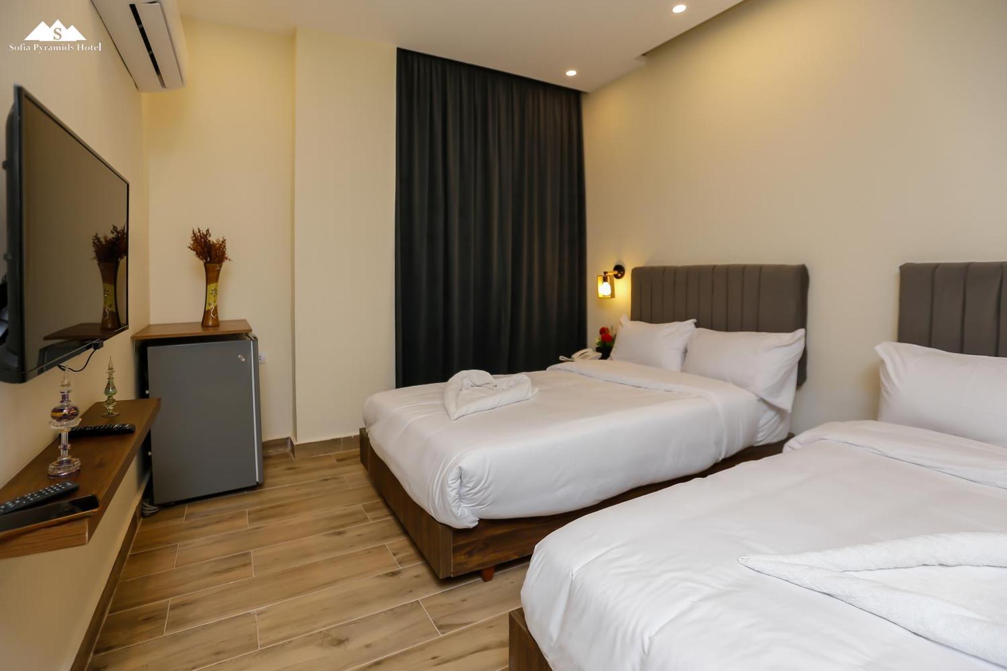 Sofia Pyramids Hotel Kafret el-Gabal Extérieur photo