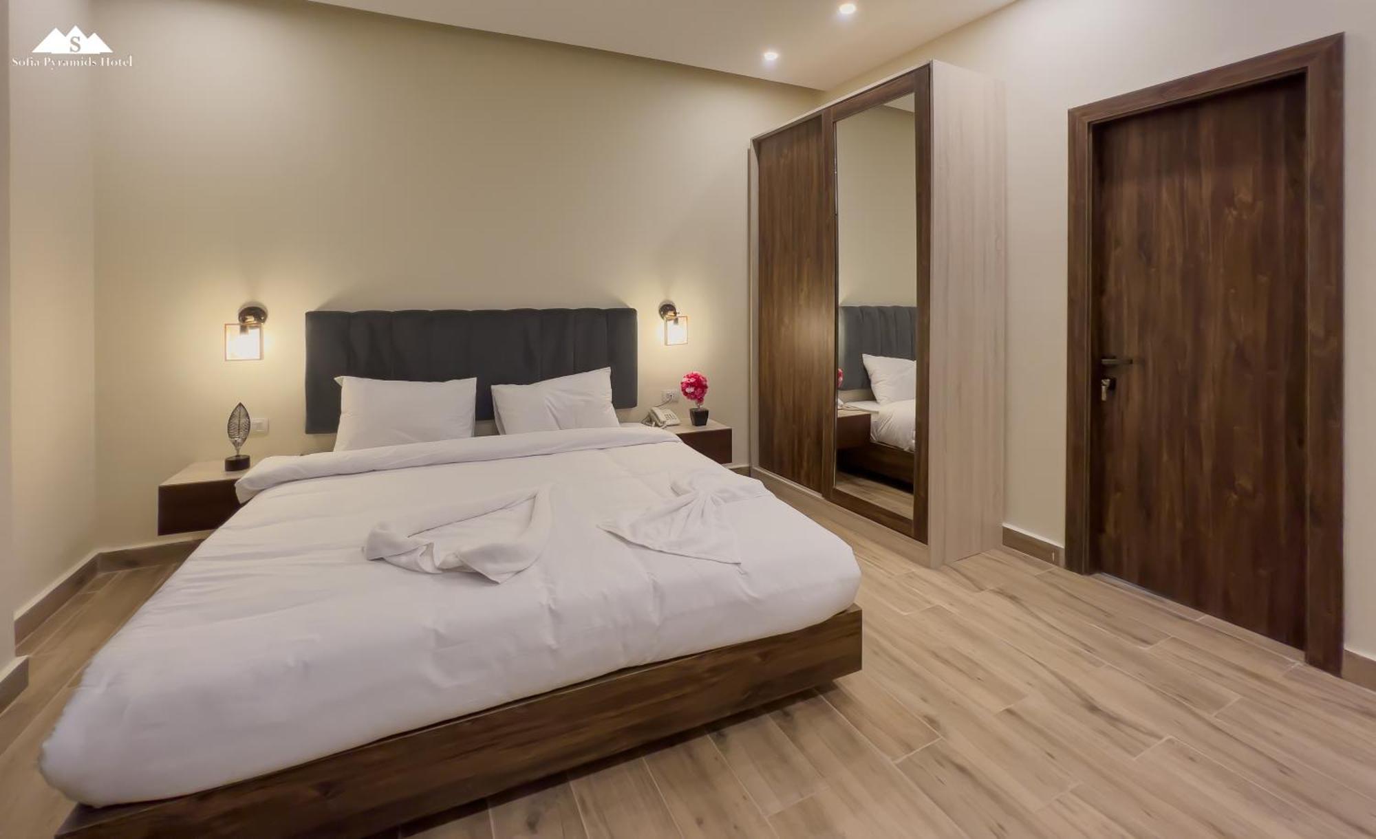 Sofia Pyramids Hotel Kafret el-Gabal Extérieur photo
